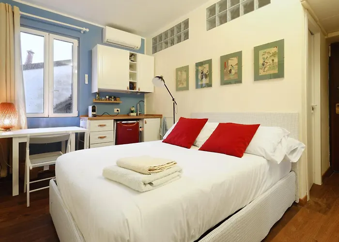 Boutique Loft On Navigli; Stylish Bright