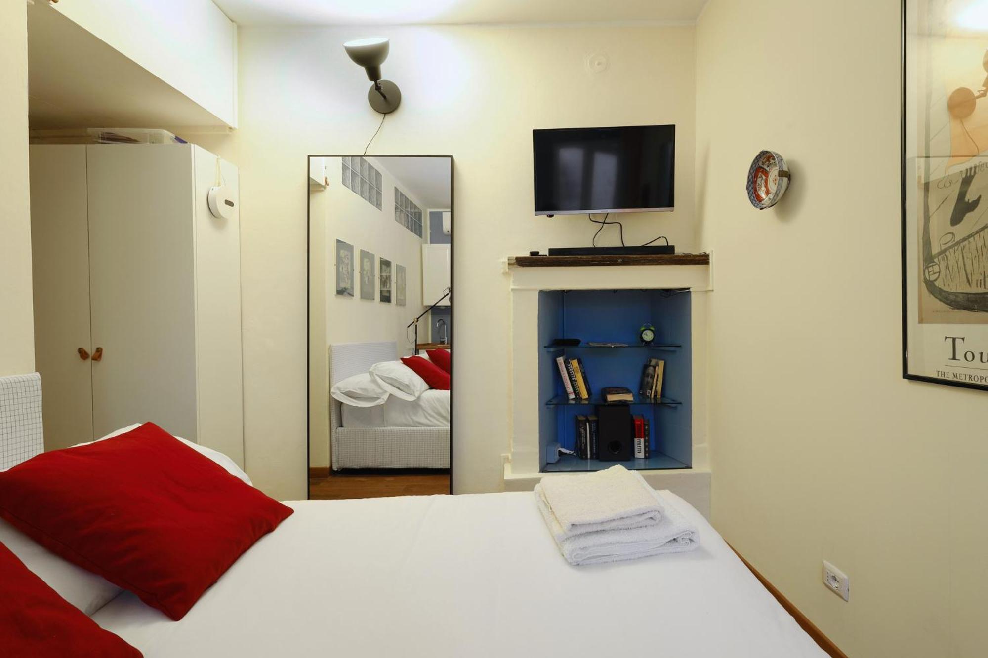 Appartement Boutique Loft On Navigli; Stylish Bright *