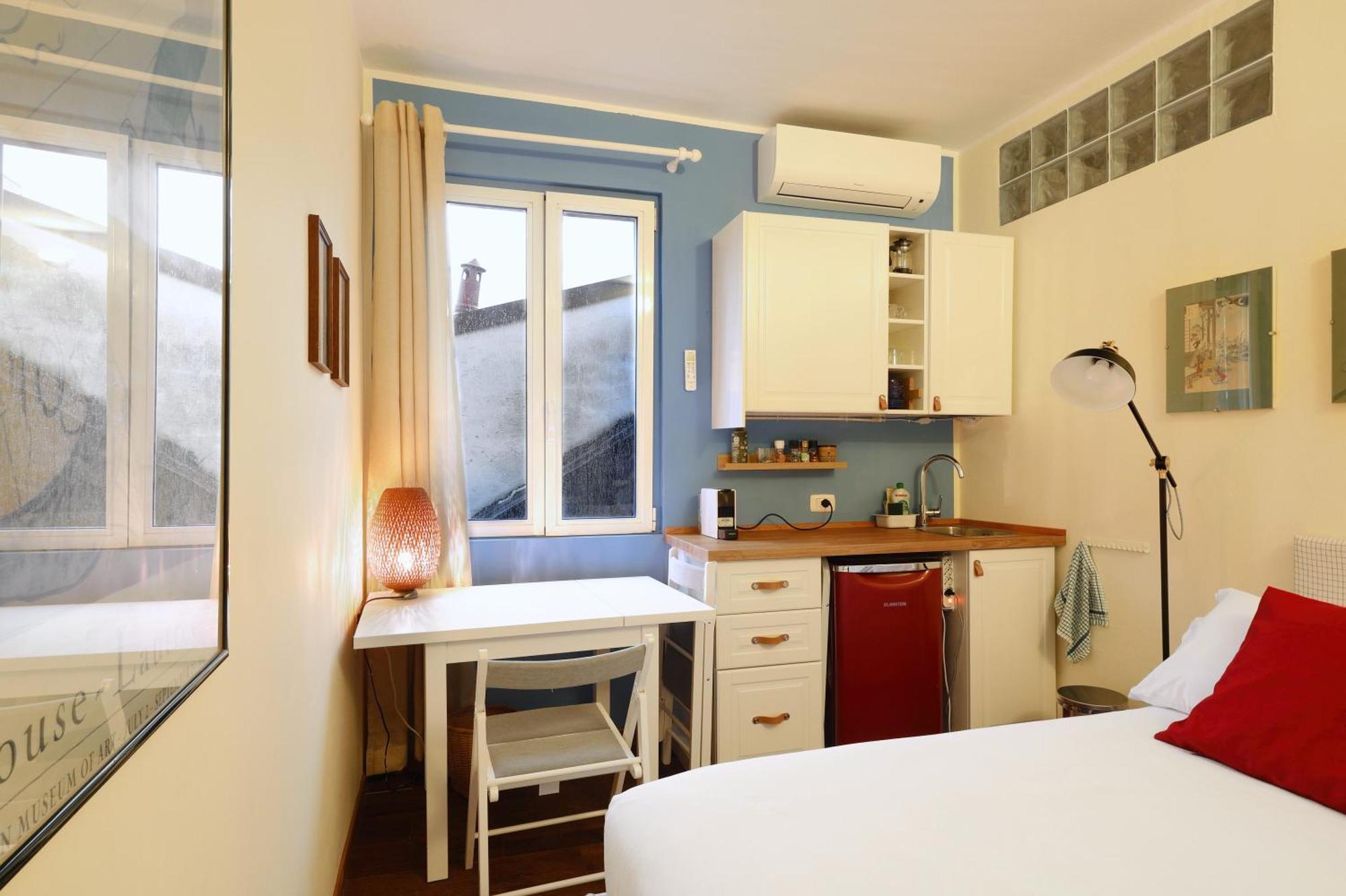 Boutique Loft On Navigli; Stylish Bright
